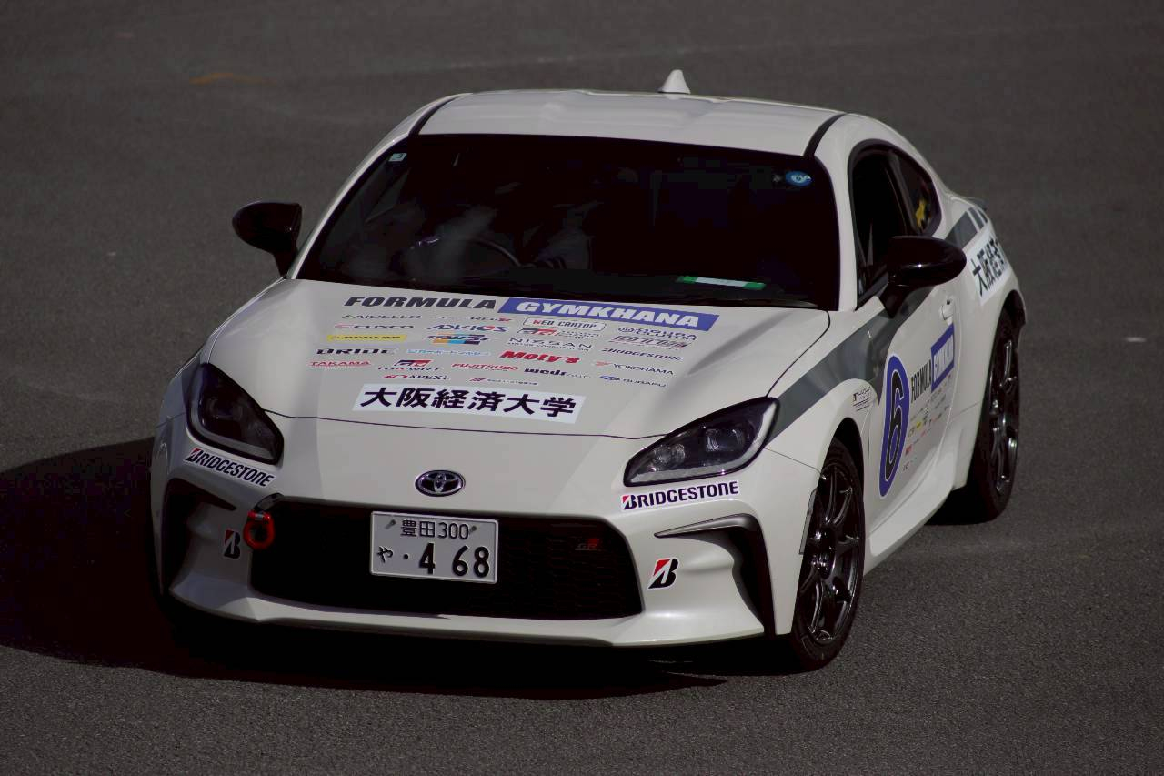 LINE_ALBUM_FG26_260522_2.jpg